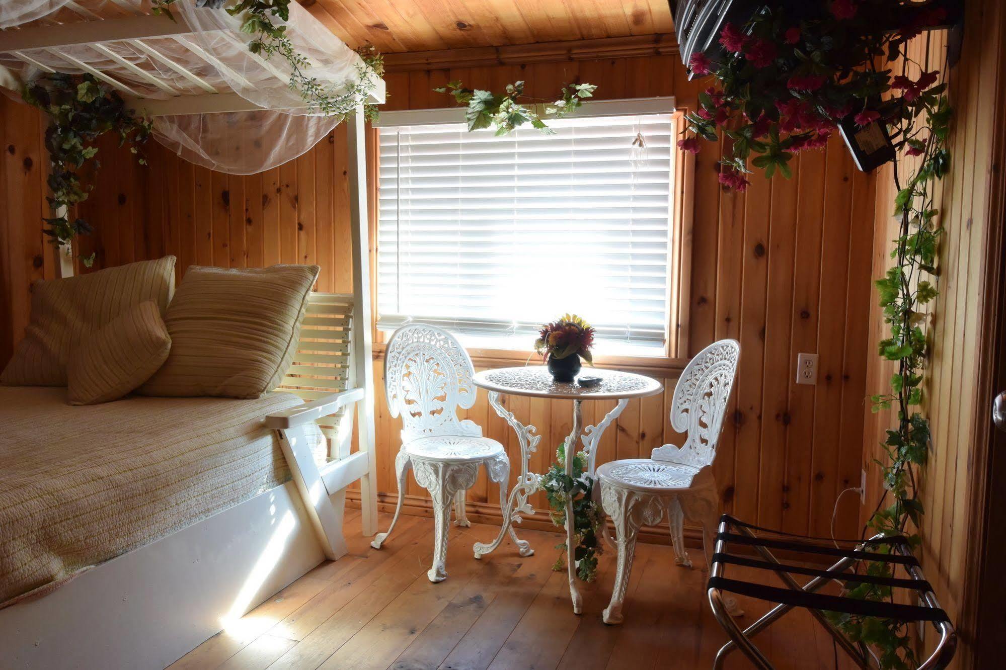 Auberge Papillon Lune Richmond Exterior foto